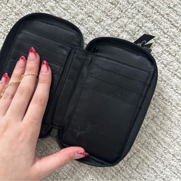 Vera Bradley Cardholder Wallet Black And White - Picture 3 of 3